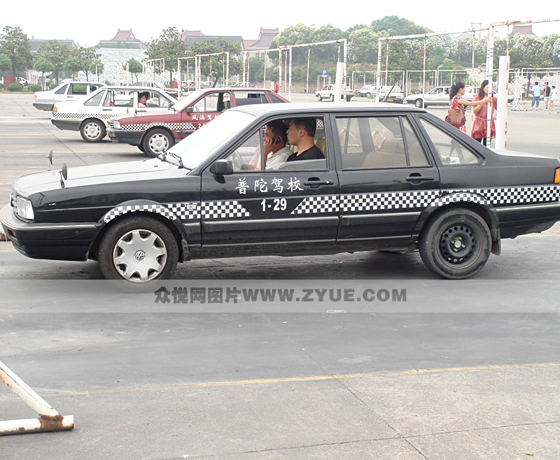 普陀驾校教练车